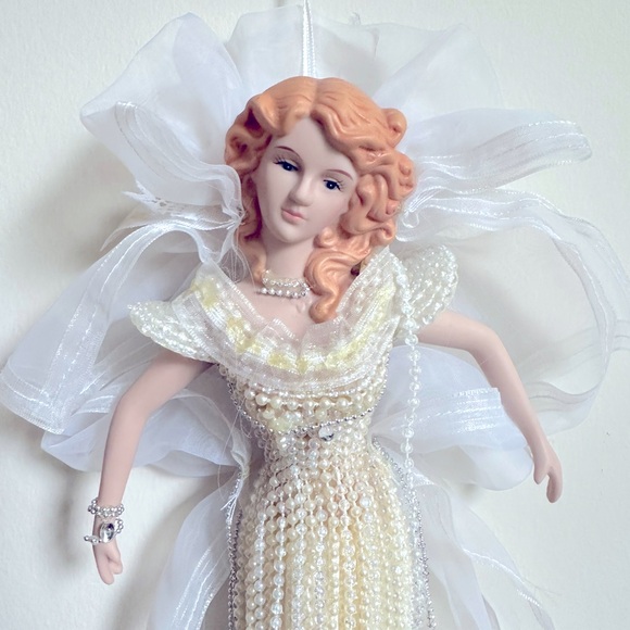 Vintage Porcelain Christmas Decoration - Picture 4 of 4